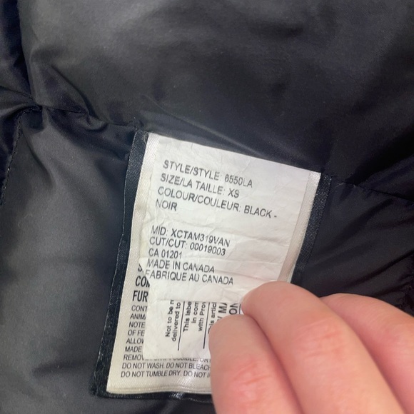 Canada Goose Trillium Black Parka Women's
XS 6550LR - Picture 10 of 11